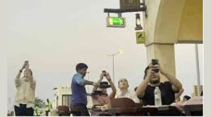 ইরানের হামলার ছবি-ভিডিও শেয়ারের অভিযোগে কাতারে গ্রেপ্তার ৩১৩